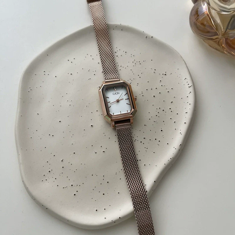 Women's Fashion Square Dial Watch Alloy Case Steel Wire Belt Simple Elegant Leisure Style - Image 8