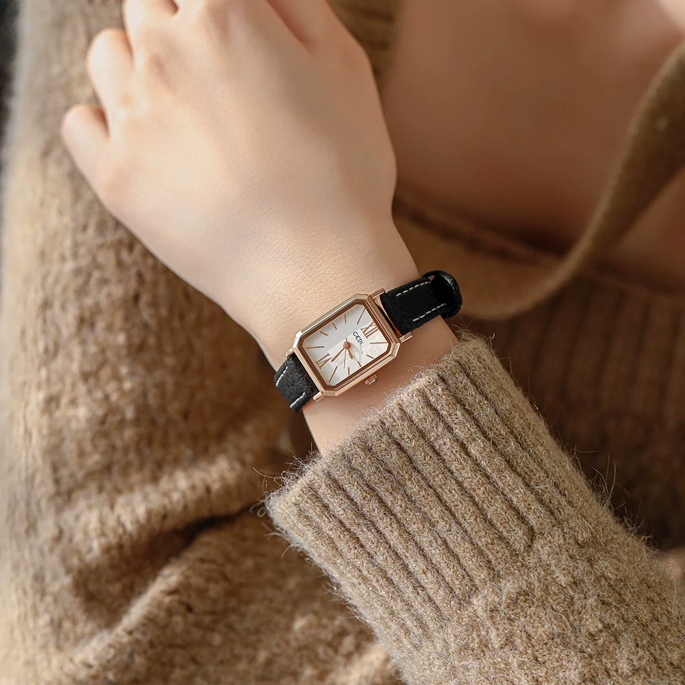 Women's Fashionable Alloy Case Pu Strap Rectangular Dial Rose Gold Buckle Pin Buckle Spiral Crown Watch With Printed Logo And Mineral Reinforced Mirror - Image 3