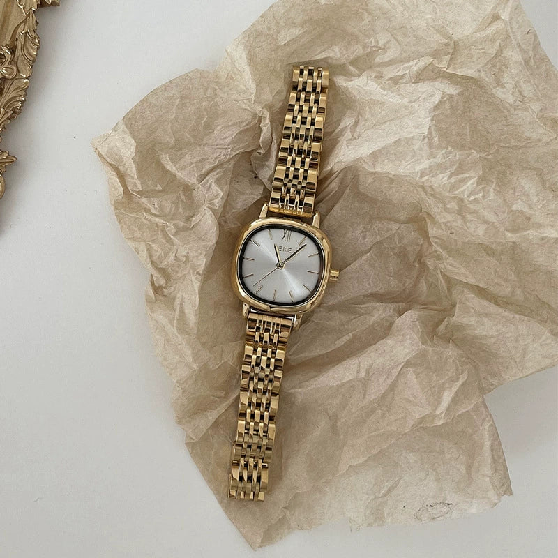 Women's Fashionable Square Alloy Case Ordinary Glass Mirror Steel Belt Watch