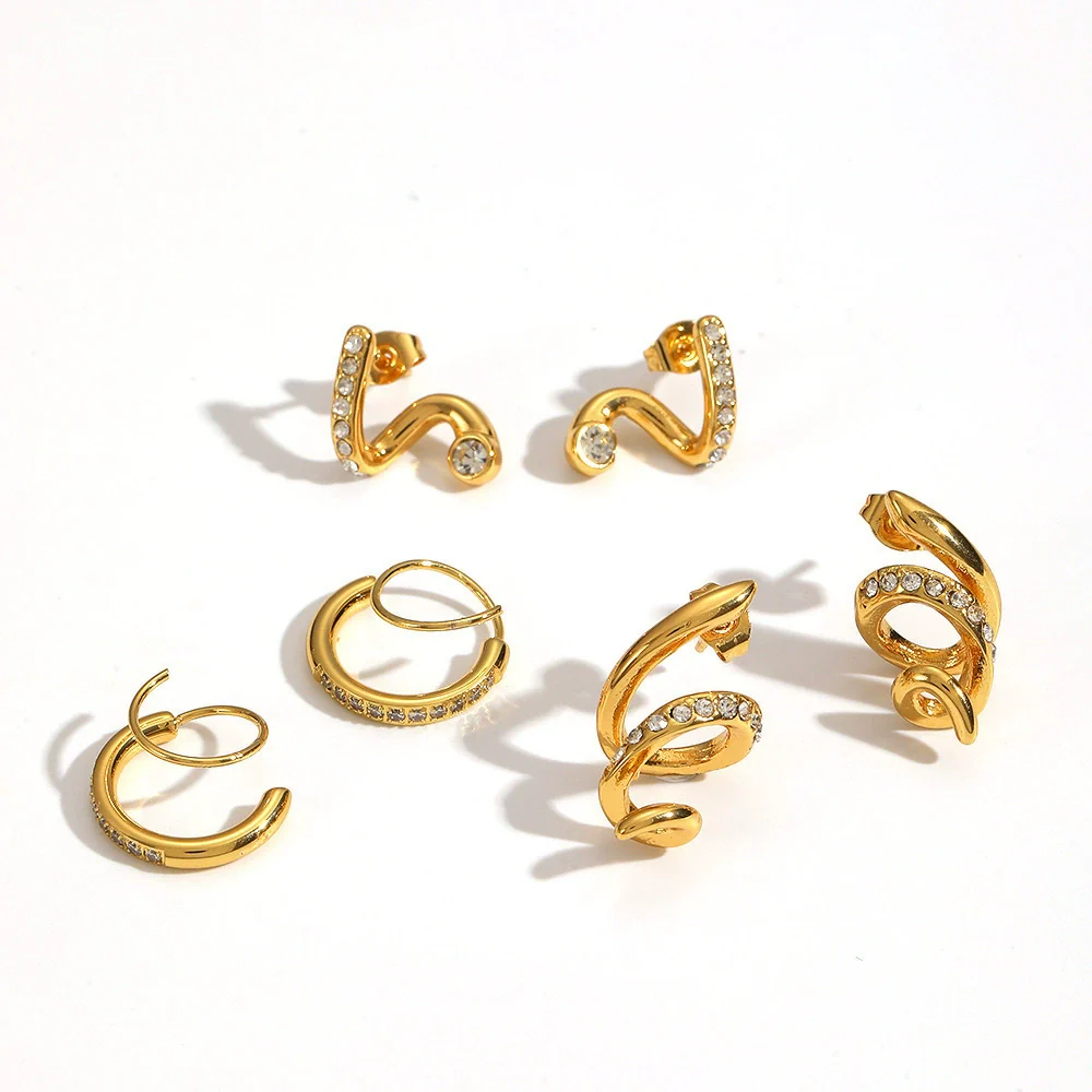 Women's Geometric Snakeshaped Stainless Steel And Titanium Steel Earrings With Diamond Encrusted And Pvd Furnace Vacuum Real Gold Plating - Image 4