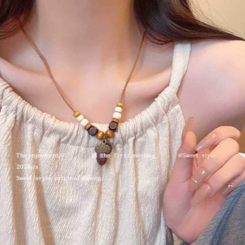 Women's Geometric Wood Handmade Dried Fruit Pendant Clavicle Chain Necklace Accessories - Image 6