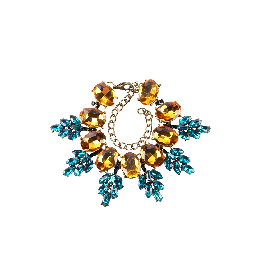 Women's Glass And Colored Glaze Jewelry Set With Geometric Pattern And Diamond Design Including Earrings Anklet And Necklace - Image 8
