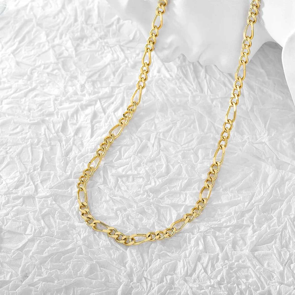 Women's Gold Plated Copper Figaro Chain Necklace Electroplated Cold Style - Image 2