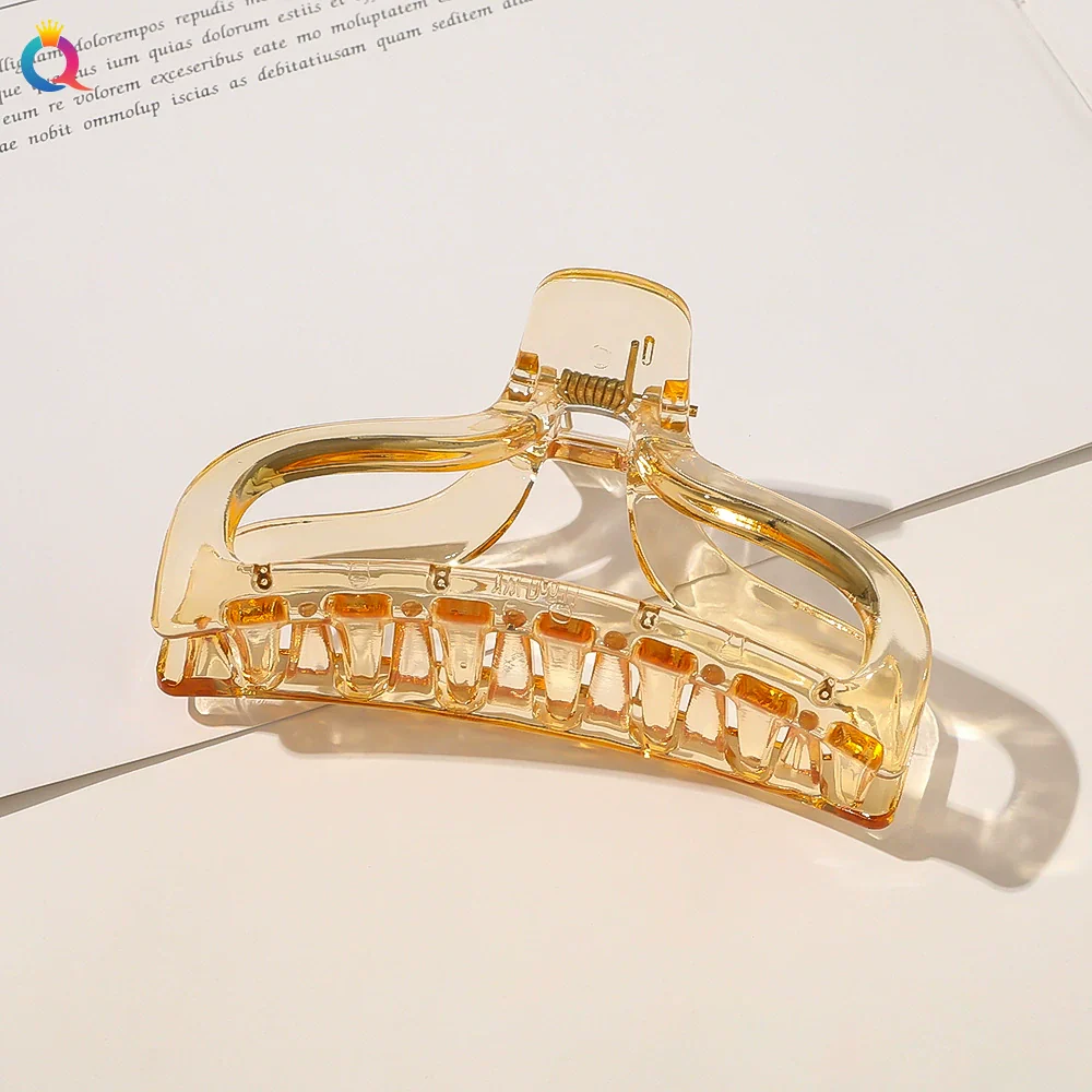 Women's Handmade Acrylic Duckbill Hair Grab Clip - Image 5