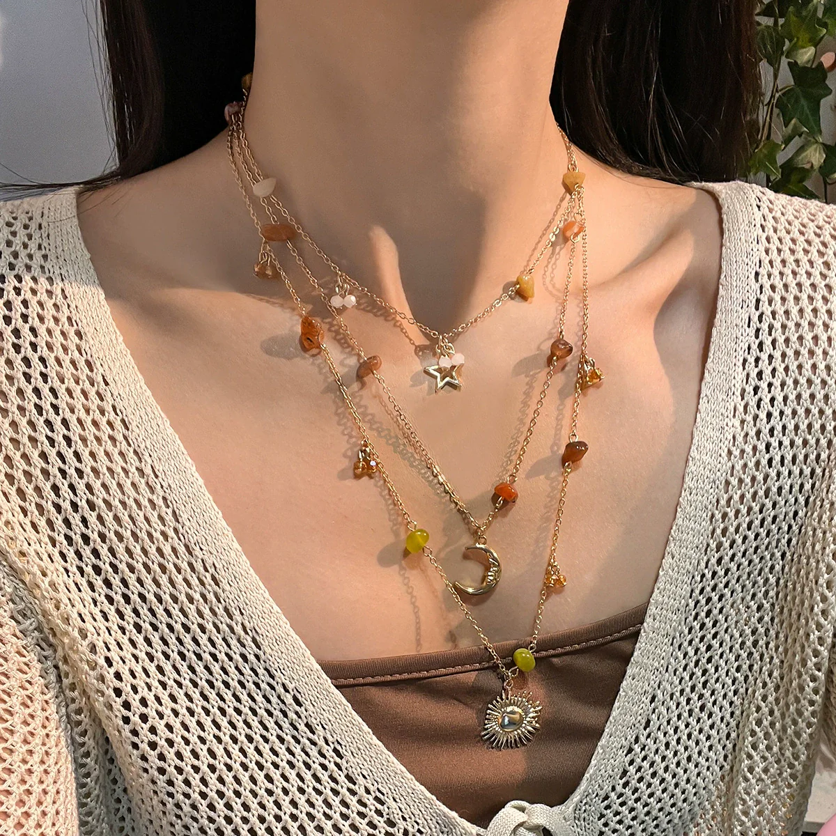 Women's Handmade Alloy Pendant Clavicle Chain Necklace With Gravel Star Geometric Pattern - Image 2