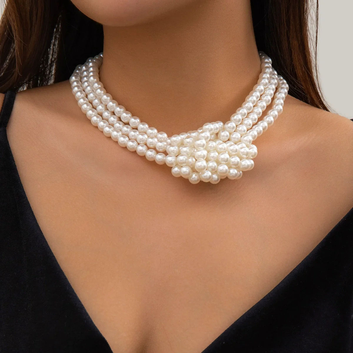 Women's Handmade Multilayer Imitation Pearl Geometric Beaded Clavicle Chain Necklace - Image 2