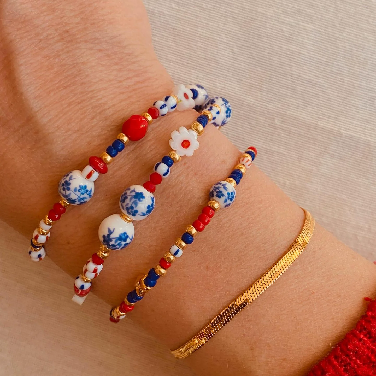 Women's Handwoven Geometric Glass And Glaze Beaded Bracelet