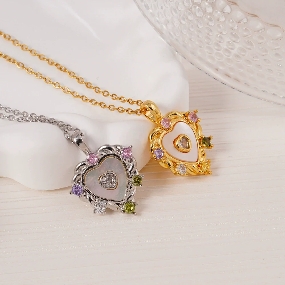 Women's Heartshaped Colorful Fashion Shell Pendant Necklace Copper Mixed Gemstone Setting Electroplating O Word Chain - Image 4