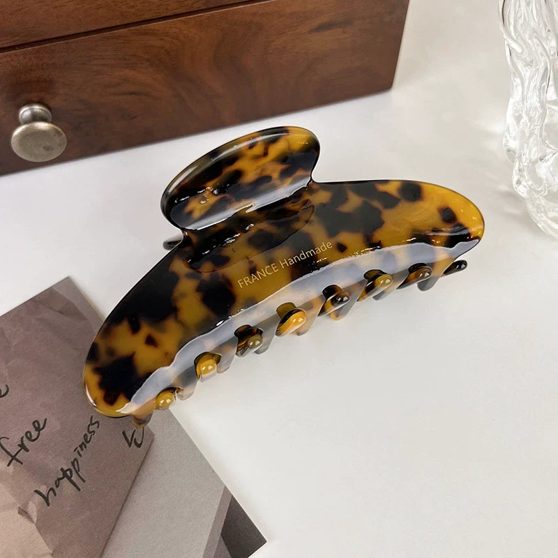 Women's Highend 2025 New Style Acetic Acid Gripper Hair Clip With Geometric Style And Stamping Process - Image 8
