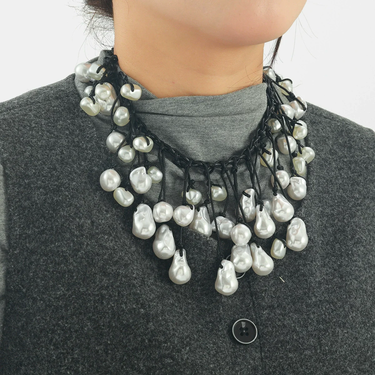 Women's Imitation Pearl Geometric Multilayer Handmade Necklace Choker Clavicle Chain