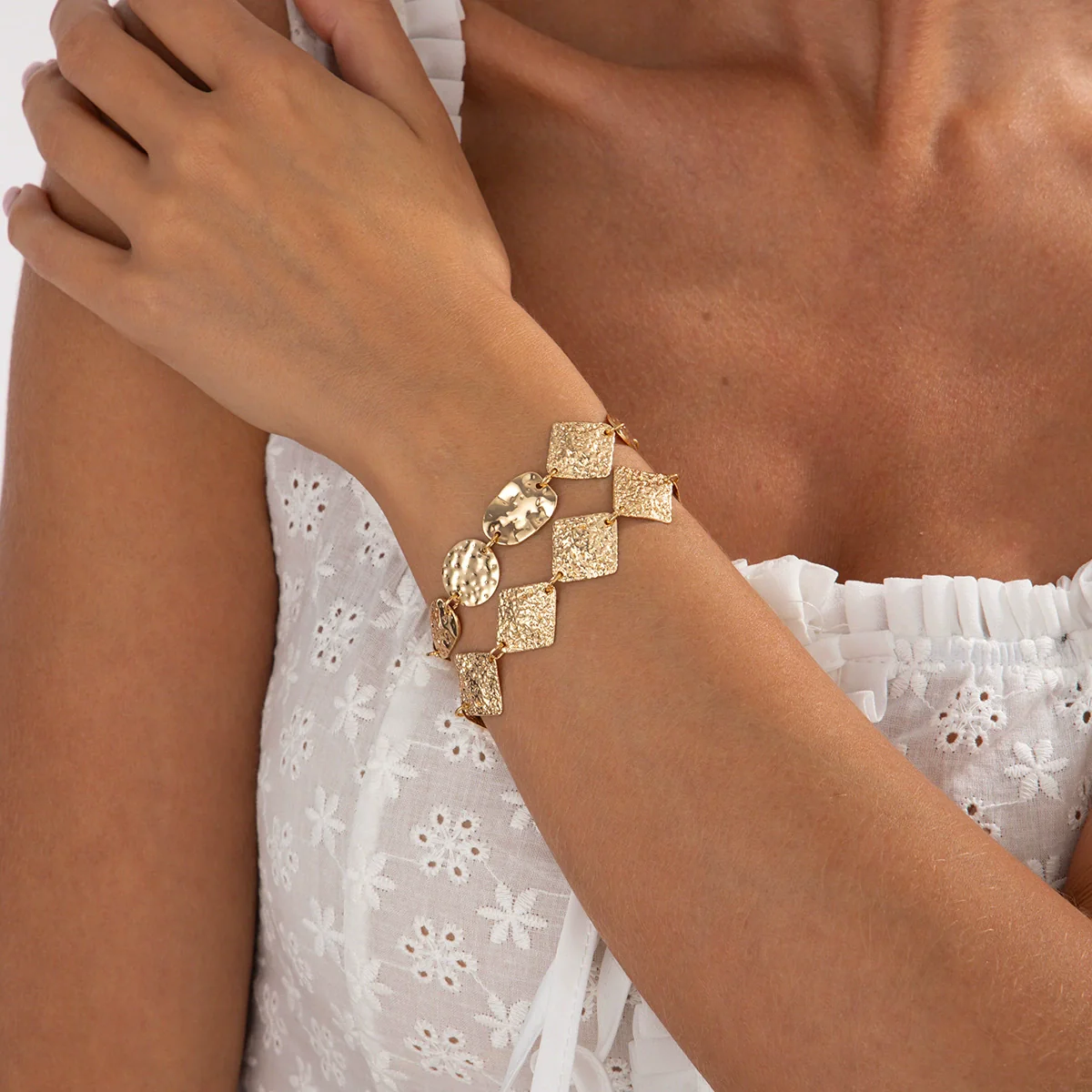 Women's Iron Geometric Bracelet With Electroplating Jewelry