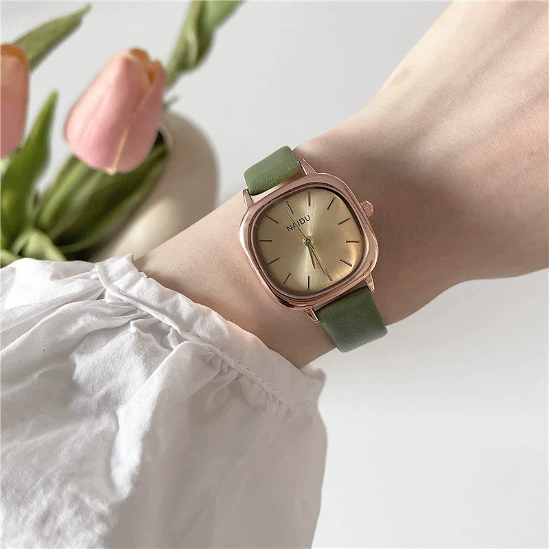Women's Leisure Alloy Case Imitation Leather Strap Square Quartz Watch