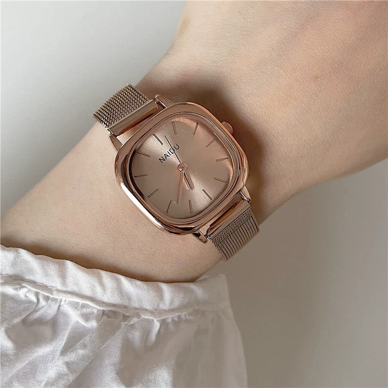 Women's Leisure Alloy Case Imitation Leather Strap Square Quartz Watch - Image 8