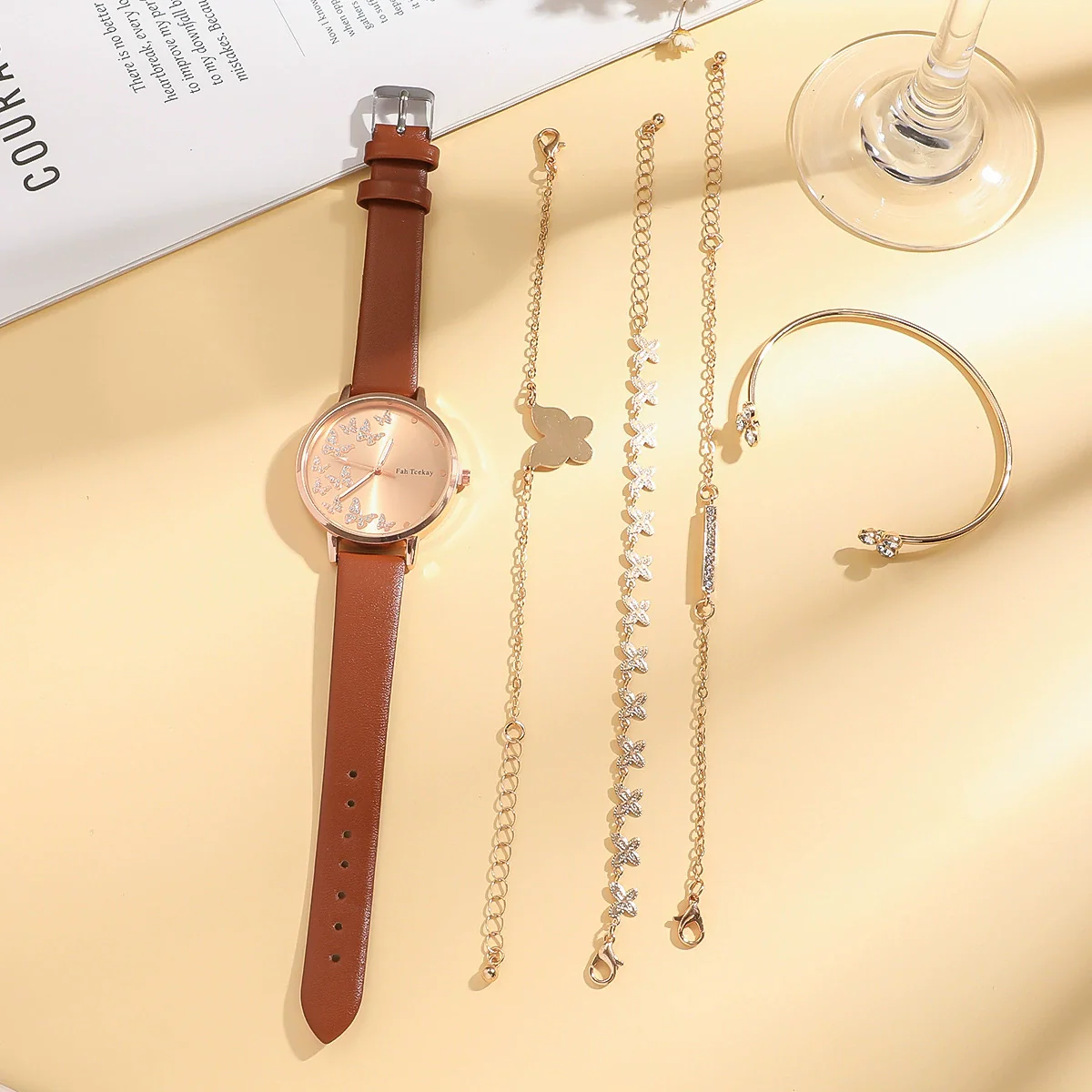 Women's Leisure Alloy Imitation Leather Strap Round Dial Diamond Rhinestone Butterfly Pattern Watch Bracelet - Image 2