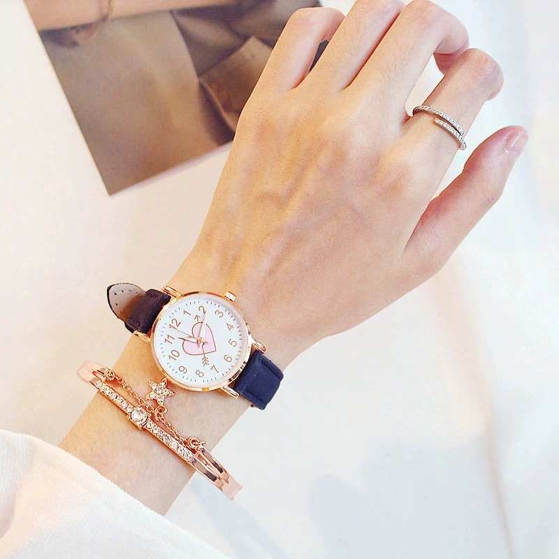 Women's Leisure Cute Heart Shaped Alloy Case Imitation Leather Strap Titanium Buckle Watch - Image 2