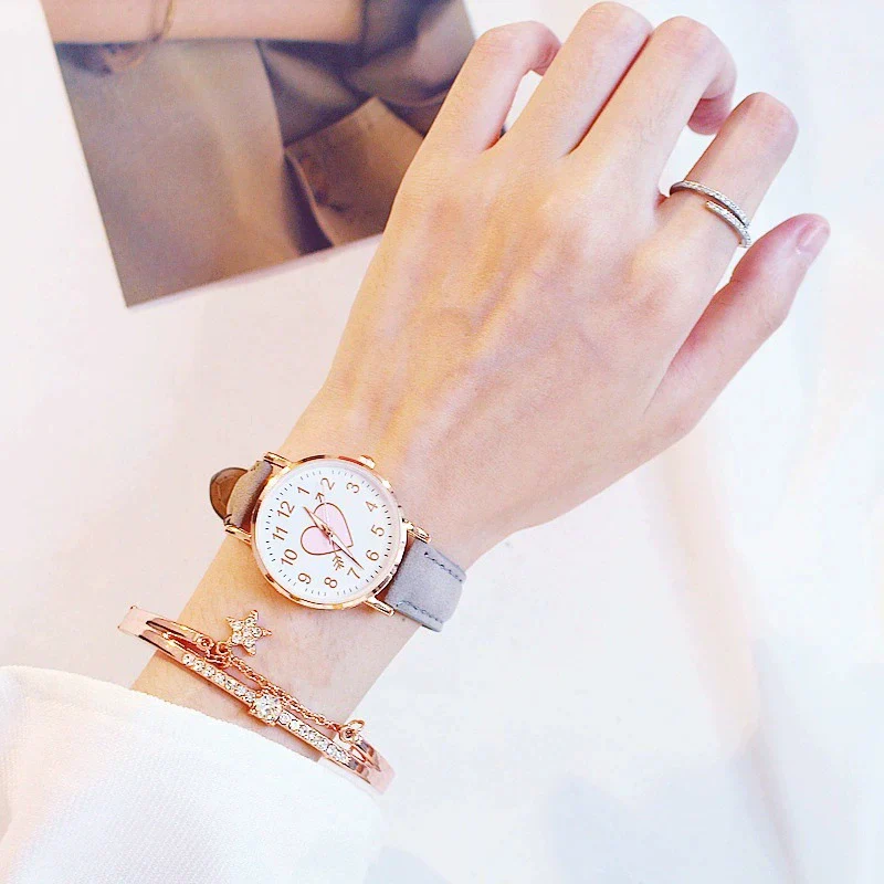 Women's Leisure Cute Heart Shaped Alloy Case Imitation Leather Strap Titanium Buckle Watch - Image 7