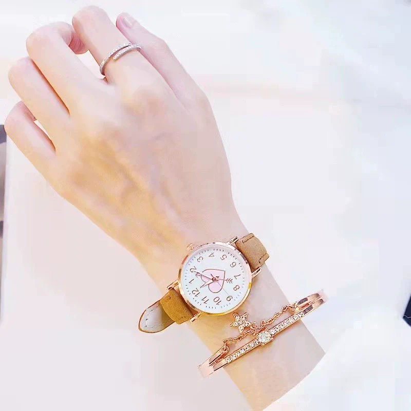 Women's Leisure Cute Heart Shaped Alloy Case Imitation Leather Strap Titanium Buckle Watch - Image 8