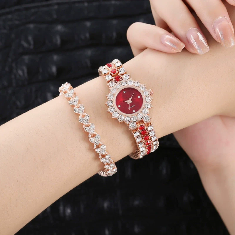 Women's Leisure Diamond Bracelet Watch Twopiece Set Alloy Case Imitation Leather Strap Titanium Metal Clasp Round Dial - Image 2