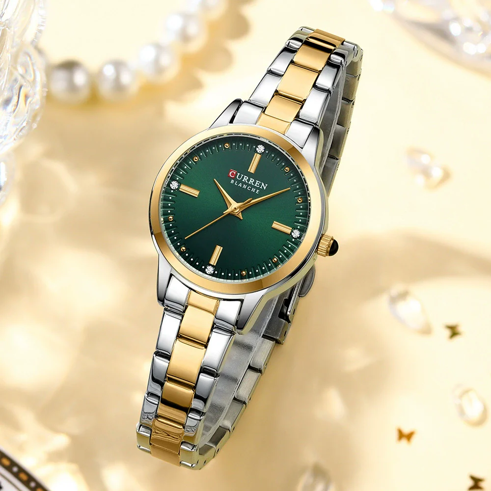 Women's Leisure Quartz Watch With Alloy Case Stainless Steel Band And Round Dial Set With Rhinestones