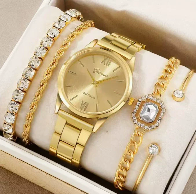 Women's Leisure Quartz Watch With Zinc Alloy Band And Round Dial