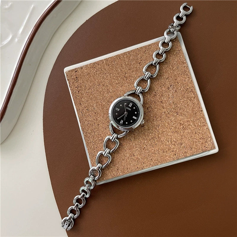 Women's Leisure Silver Alloy Case Round Face Bracelet Watch - Image 3