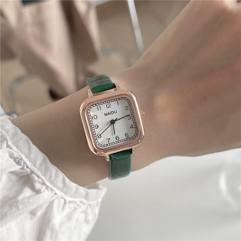 Women's Leisure Square Watch With Alloy Case And Imitation Leather Strap