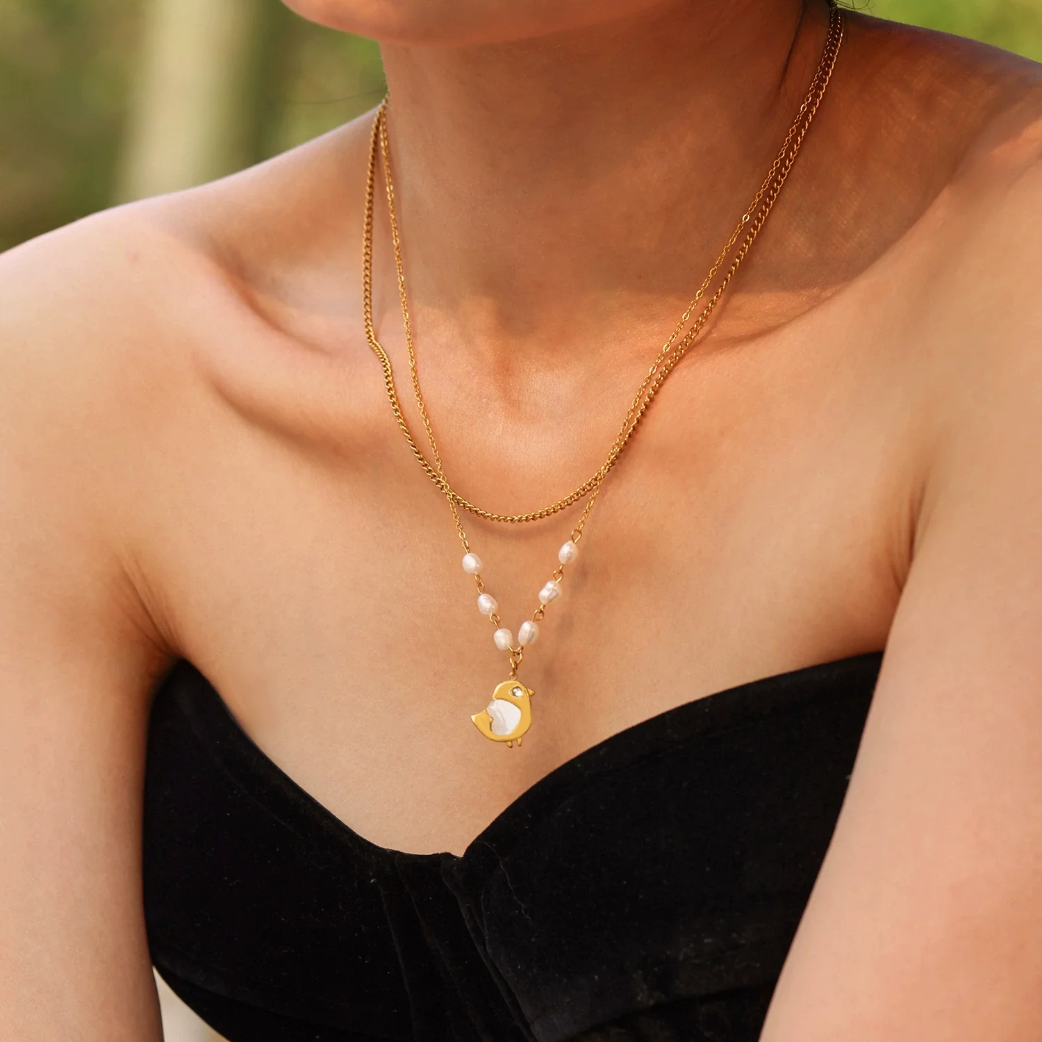 Women's Light Luxury Geometric Stainless Steel Shell Freshwater Cultured Pearl Necklace With Titanium Steel Pendant And Electroplating - Image 3