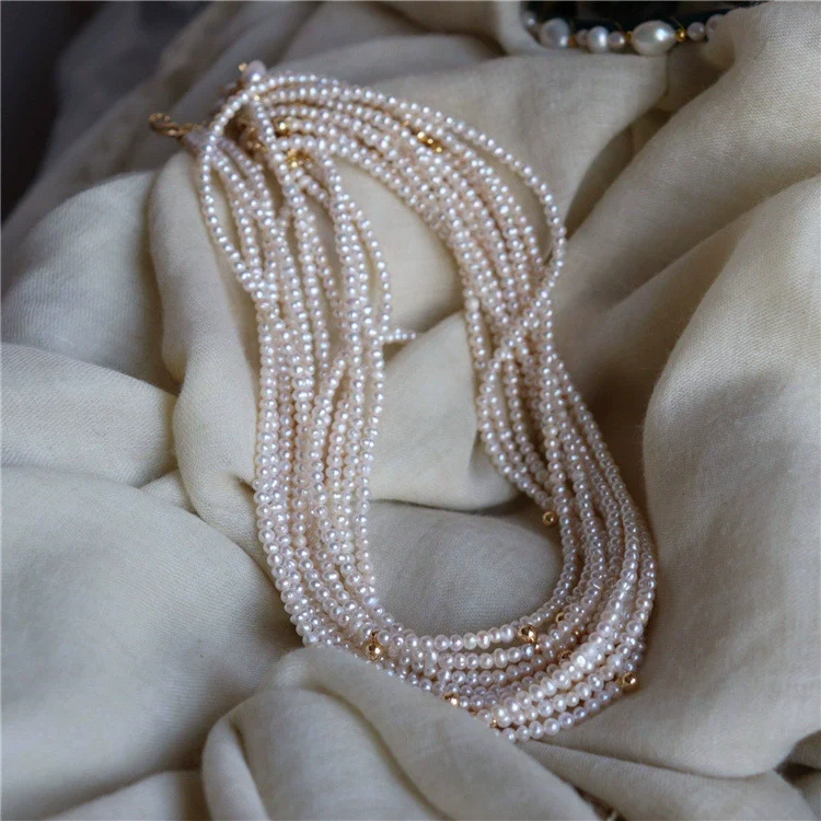 Women's Literary Retro Natural Freshwater Pearl Necklace With Alloy Pendant And Ball Chain In Drop Shape