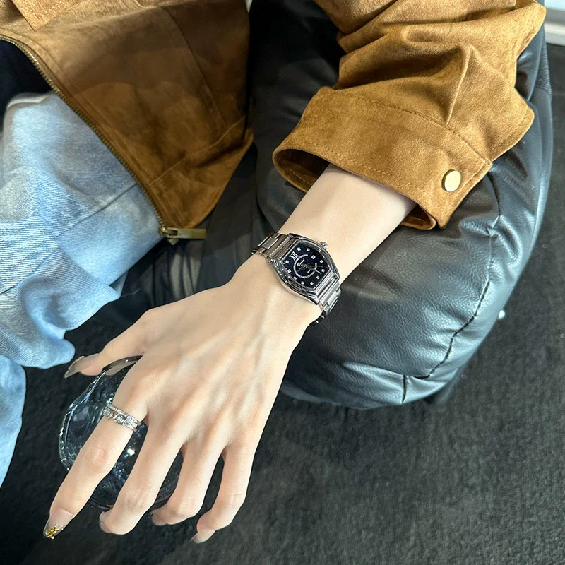 Women's Luxury Barrelshaped Quartz Watch Alloy Case Genuine Leather Strap Stainless Steel Buckle Mineral Reinforced Glass Mirror - Image 9