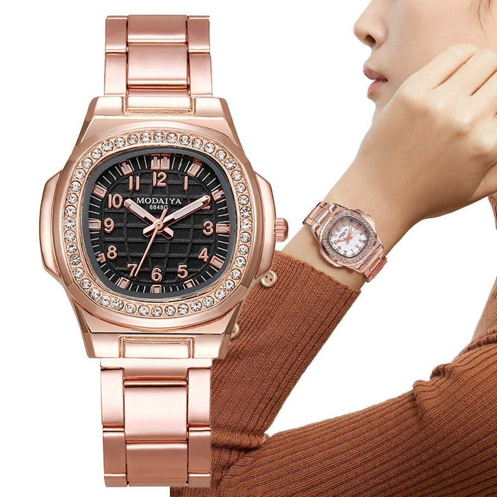Women's Luxury Leisure Stainless Steel And Alloy Watch With Octagonal And Round Design
