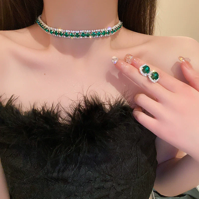 Women's Metal Clavicle Chain Jewelry With Diamondencrusted Water Drop Tassel And Zircon Pendant Natural Style - Image 7