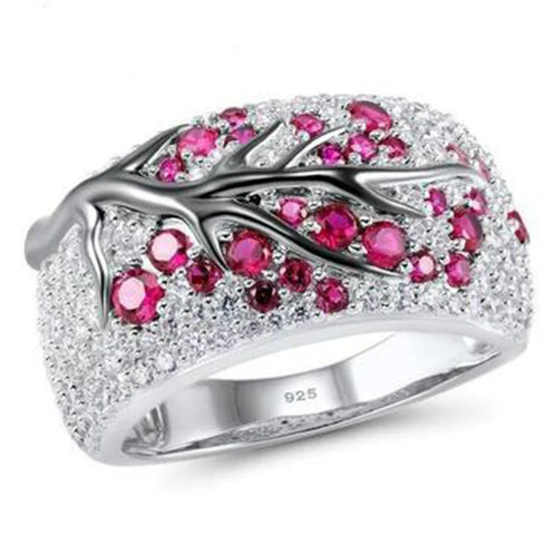 Women's Metal Ring With Geometric Pattern And Electroplating Treatment - Image 4