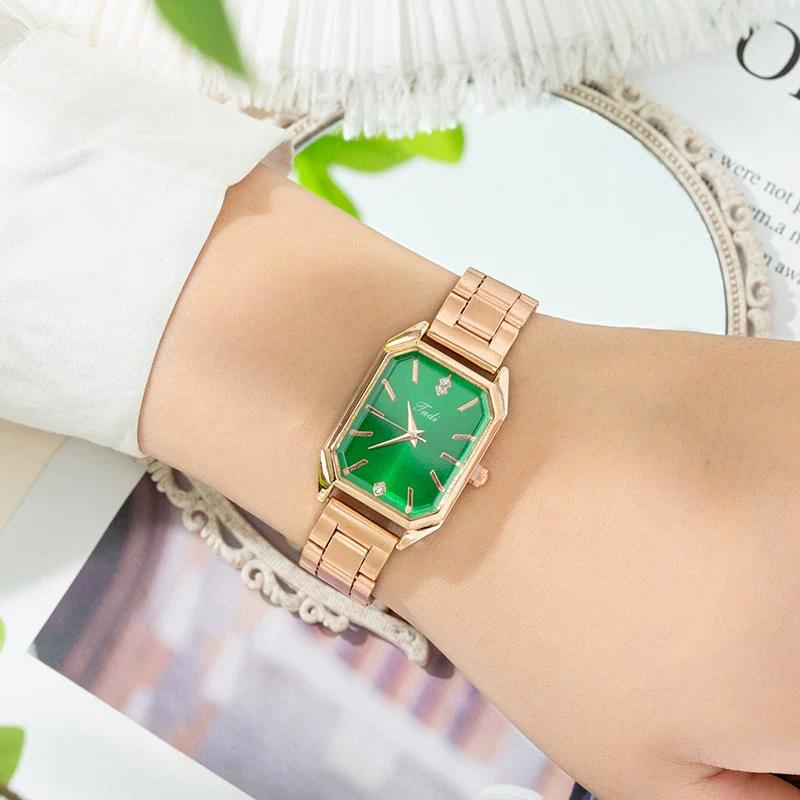 Women's Metal Square Leisure Quartz Wristwatch With Mineral Strengthened Glass Mirror - Image 2