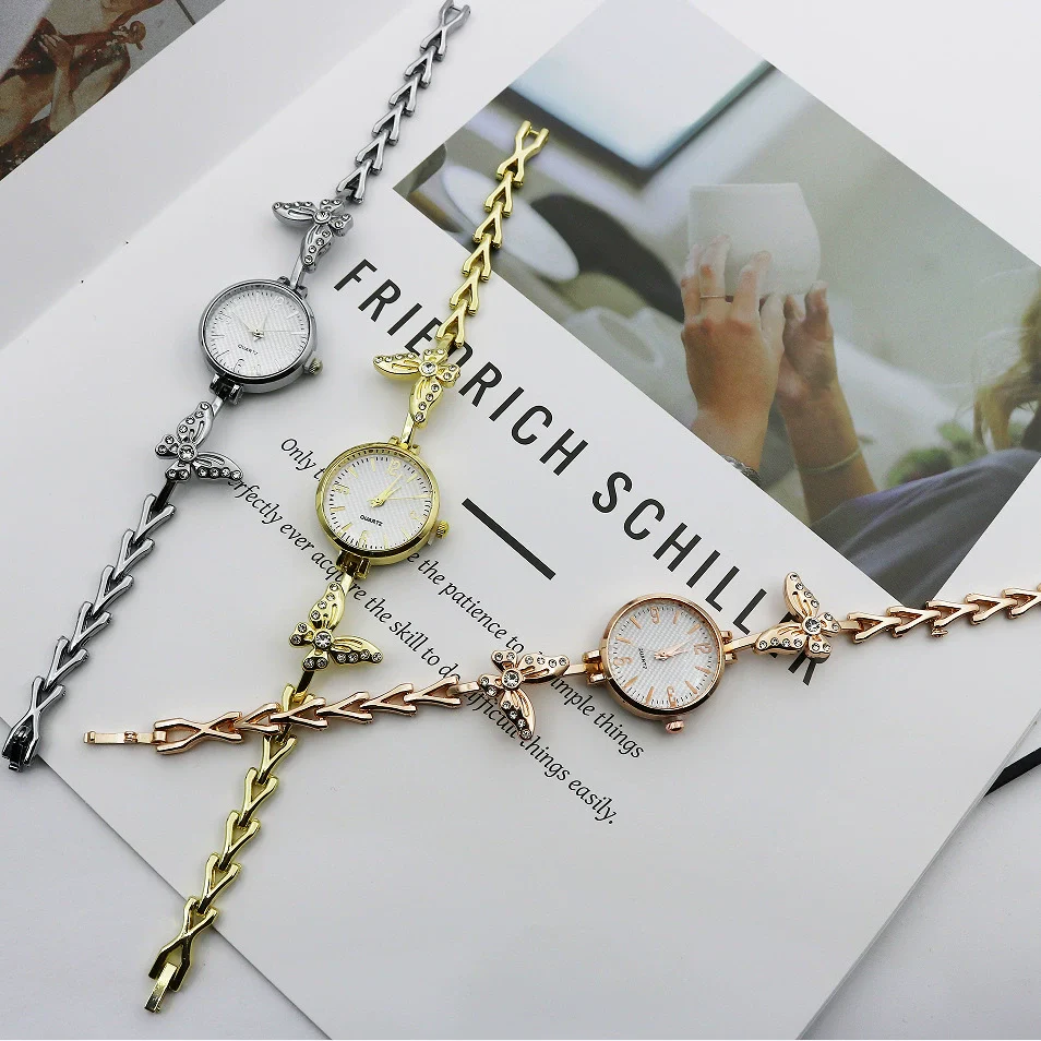 Women's Metal Stainless Steel Quartz Butterfly Round Dial Luxury Casual Diamondencrusted Bracelet Watch