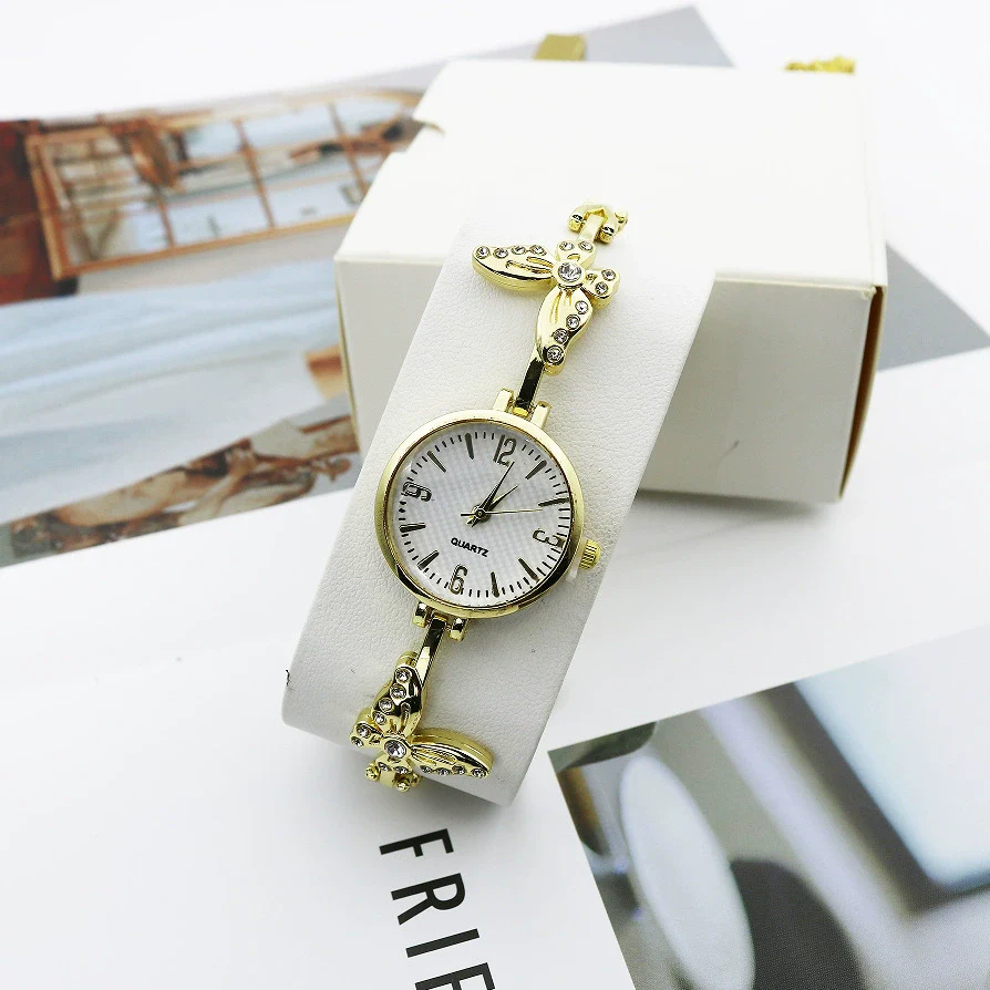 Women's Metal Stainless Steel Quartz Butterfly Round Dial Luxury Casual Diamondencrusted Bracelet Watch - Image 6