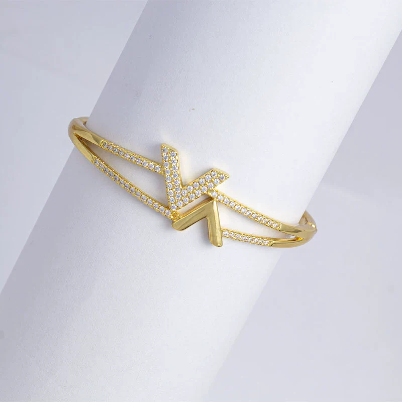 Women's Minimalist Fashion Bracelet Copper Electroplating Double V Design Full Diamond Light Luxury Highend Jewelry - Image 2