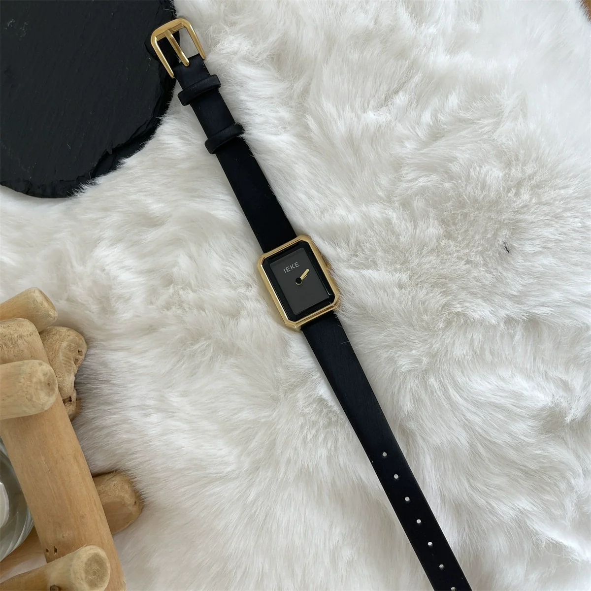 Women's Minimalist Square Alloy Case Quartz Watch With Middle Ages Style - Image 6