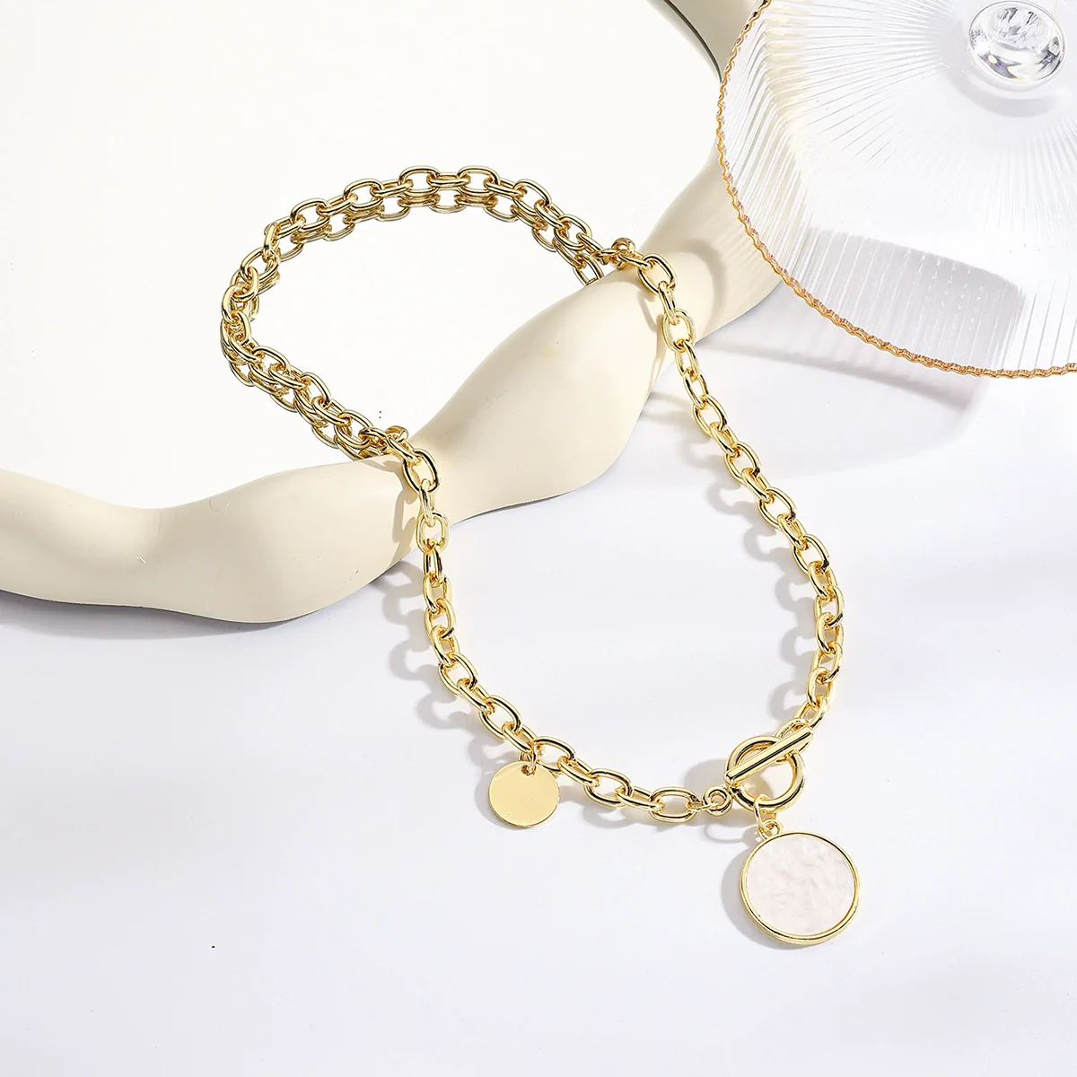 Women's Multilayer Ochain Golden Zinc Alloy Necklace With Geometric Design And Electroplating Treatment - Image 4