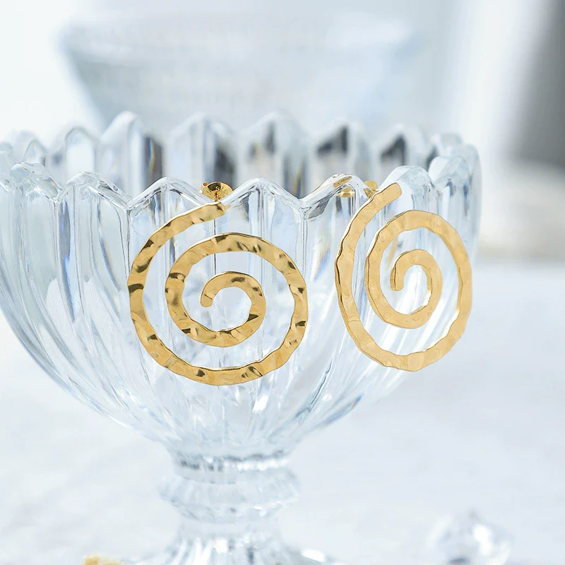 Women's Punk Style Stainless Steel Swirl Hollow Spiral Electroplated Earrings