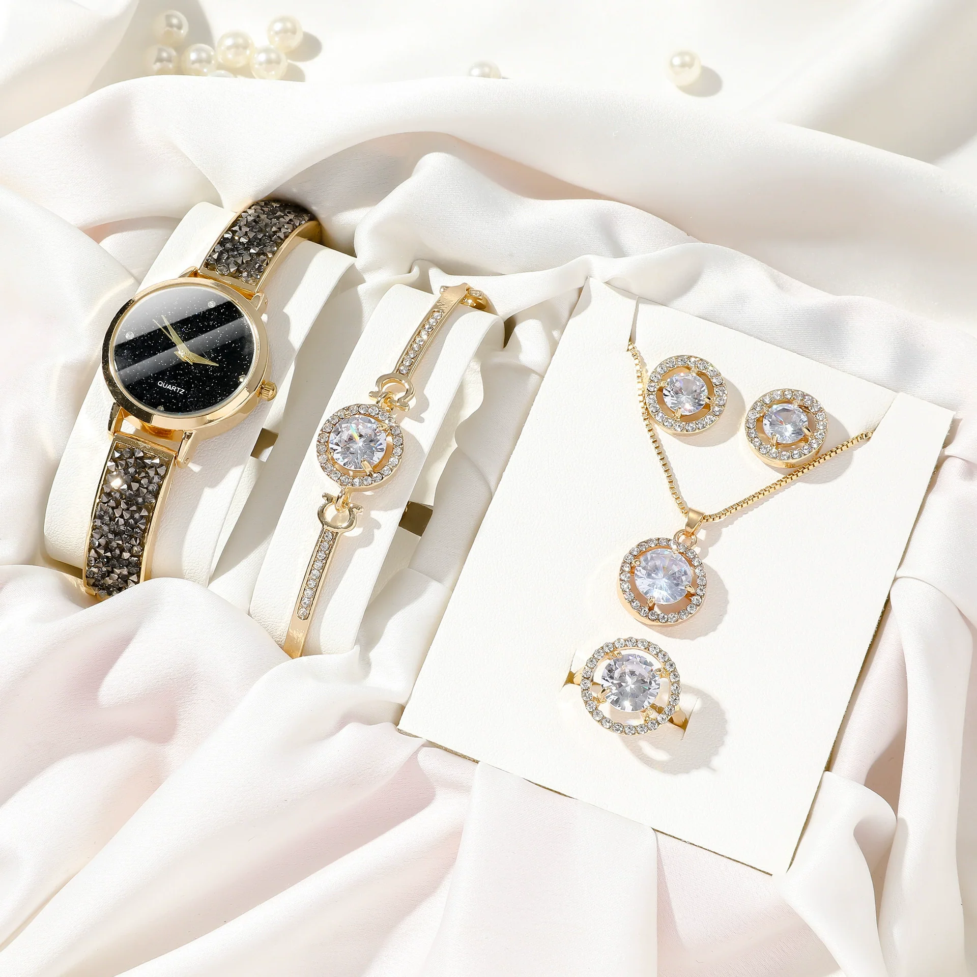 Women's Quartz Watch Alloy Case Stainless Steel Strap Round Dial Leisure Style - Image 6