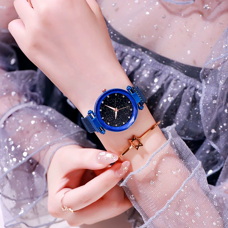 Women's Quartz Watch With Magnet Buckle Alloy Strap And Case Titanium Buckle Round Dial Leisure Style Starry Sky Design - Image 3