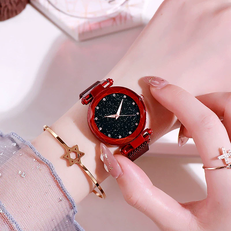 Women's Quartz Watch With Magnet Buckle Alloy Strap And Case Titanium Buckle Round Dial Leisure Style Starry Sky Design - Image 4