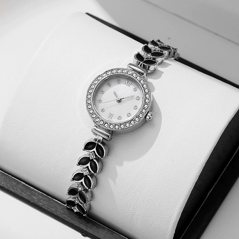 Women's Resin And Alloy Bracelet Watch Colorful Mermaid Fashion Round Dial - Image 4