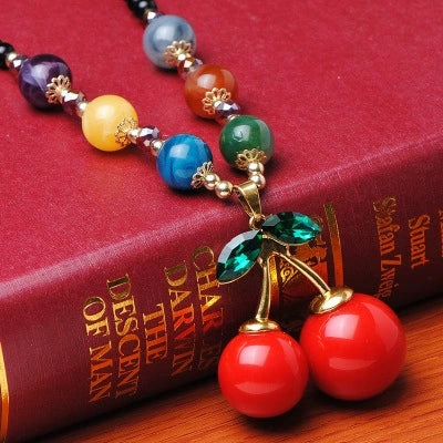 Women's Retro Colored Beads Cherry Necklace With Diamond Pendant And Crystal Plastic Resin Material Leaf Pattern For Autumn And Winter - Image 2