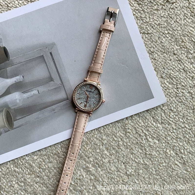 Women's Retro Dark Green Roman Starry Alloy Case Ordinary Glass Mirror Quartz Watch With Round Dial - Image 8