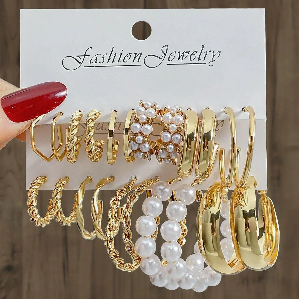 Women's Retro Geometric Alloy Pearl Earrings Set With Electroplating - Image 6