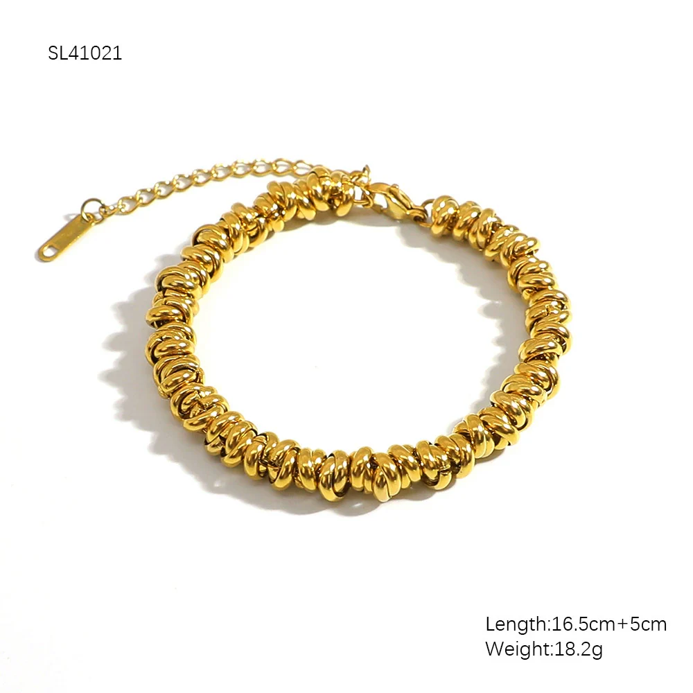 Women's Retro Light Luxury Titanium Steel And Stainless Steel Bracelet Electroplated 18K Gold With Geometric Pattern - Image 7