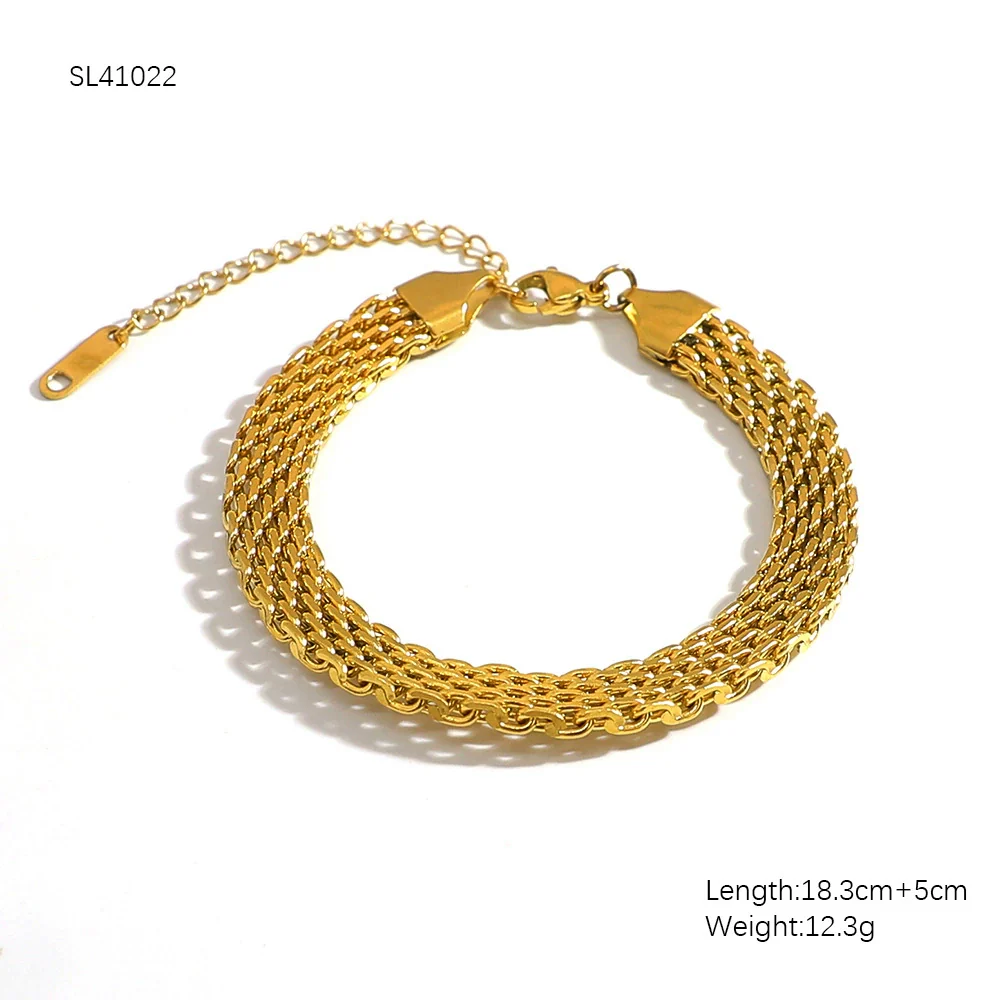 Women's Retro Light Luxury Titanium Steel And Stainless Steel Bracelet Electroplated 18K Gold With Geometric Pattern - Image 8