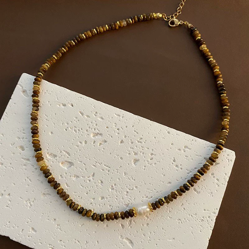 Women's Retro Light Luxury Titanium Steel Tiger Eye Necklace With Geometric Pattern And Electroplating Treatment And Pearl Chain - Image 10