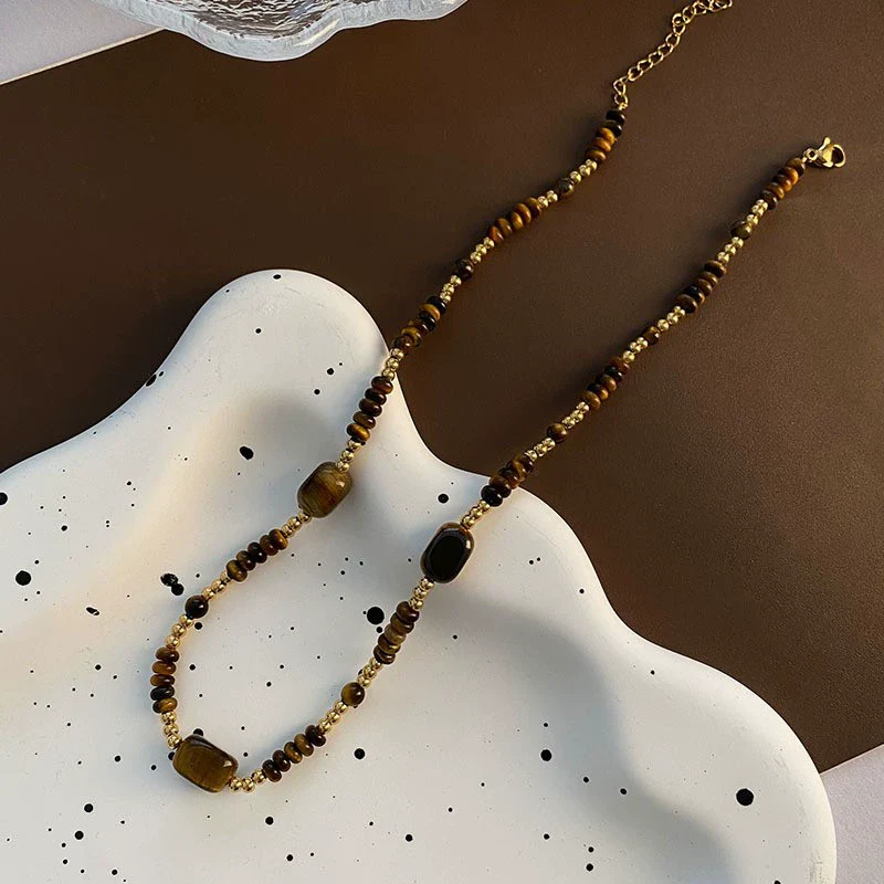 Women's Retro Light Luxury Titanium Steel Tiger Eye Necklace With Geometric Pattern And Electroplating Treatment And Pearl Chain - Image 9